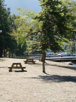 Cabins And Campground At Cultus Lake Park Hotel Chilliwack Buitenkant foto